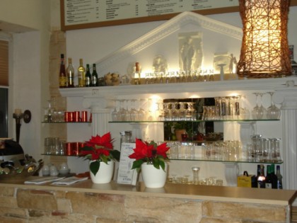 Photo: Taverna Athen